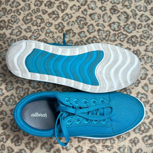 EUC ALLBIRDS Canvas Pacers sneakers 9 - Picture 5 of 6